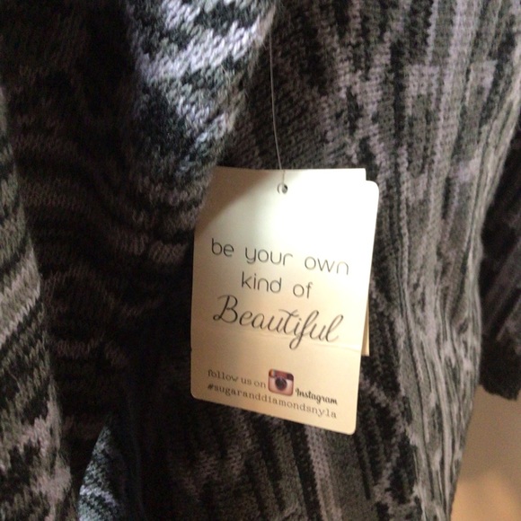 belle du jour Open Fringe Cardigan Women's Size Large NWT - Picture 9 of 9